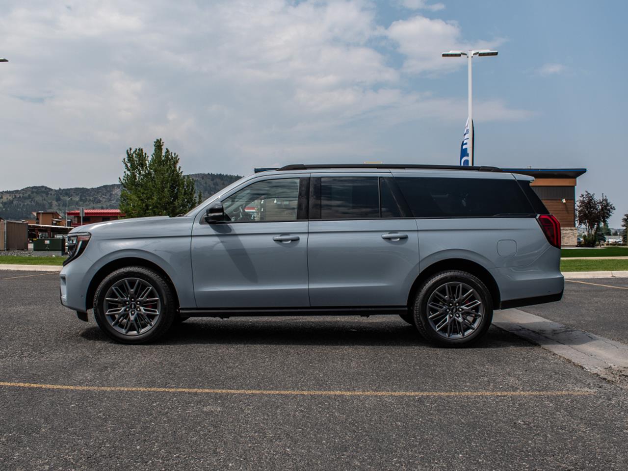 2025 Ford Expedition MAX