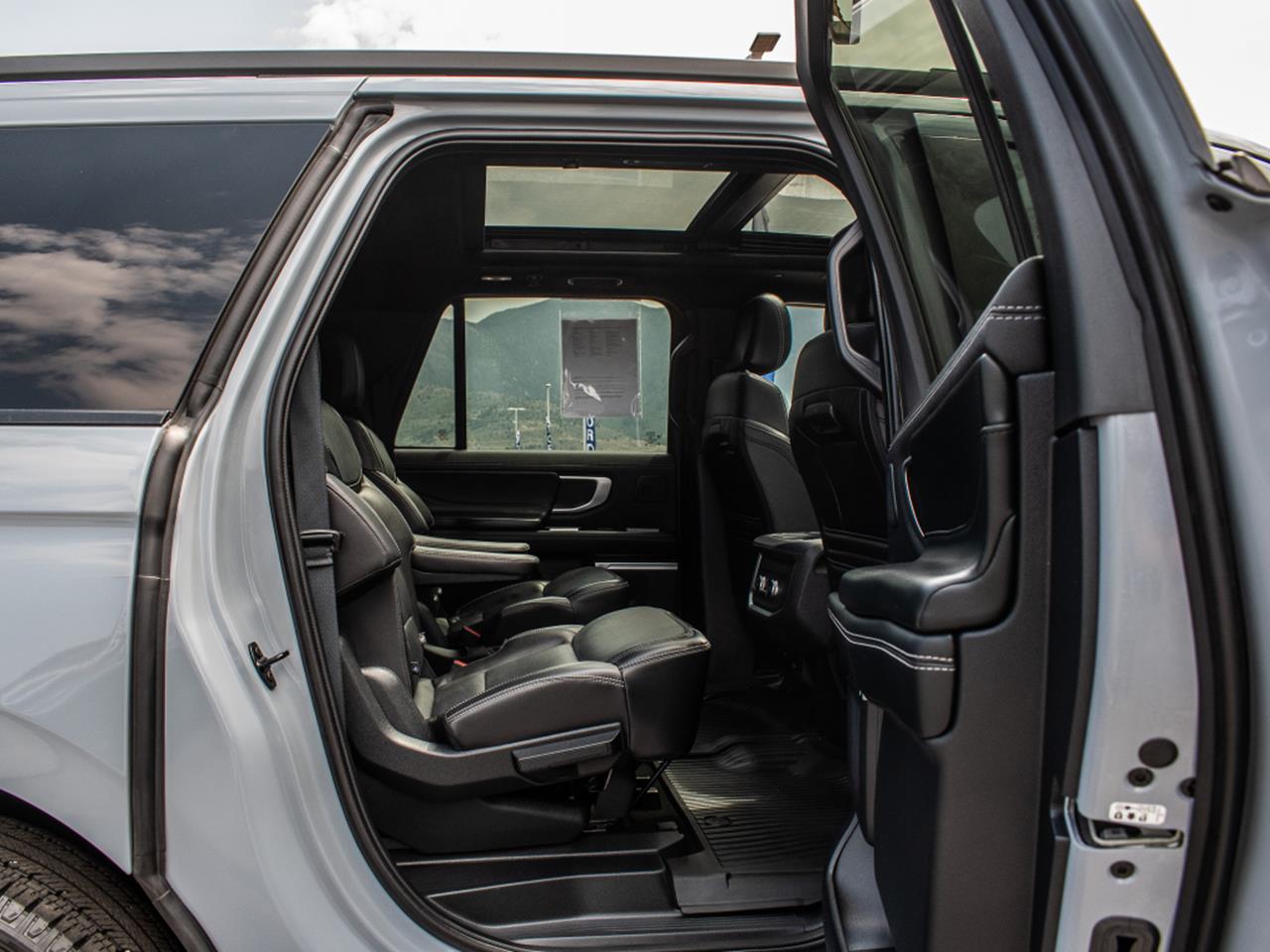 2025 Ford Expedition MAX