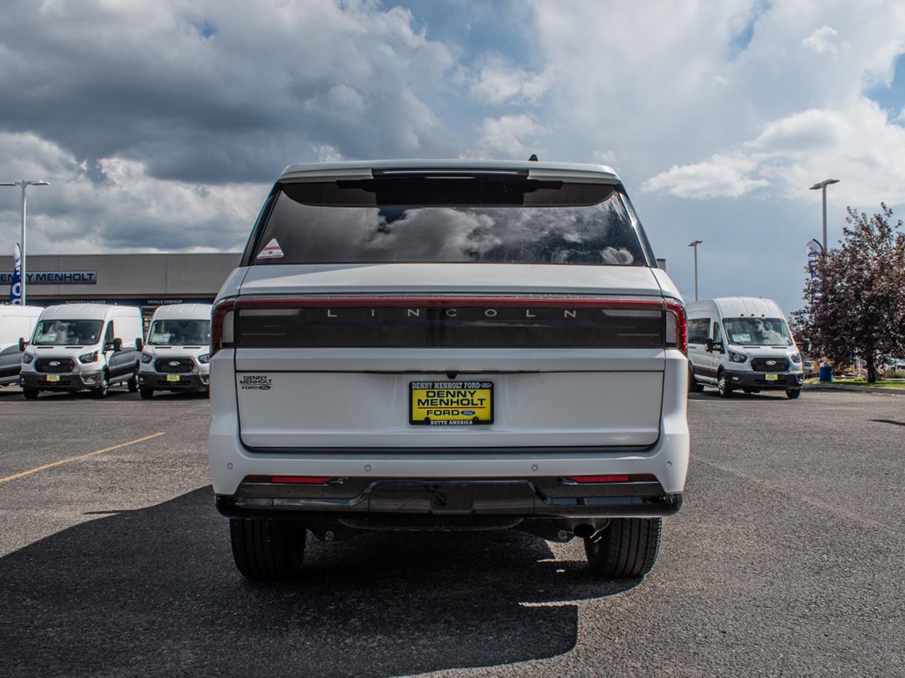 2025 Lincoln Navigator L
