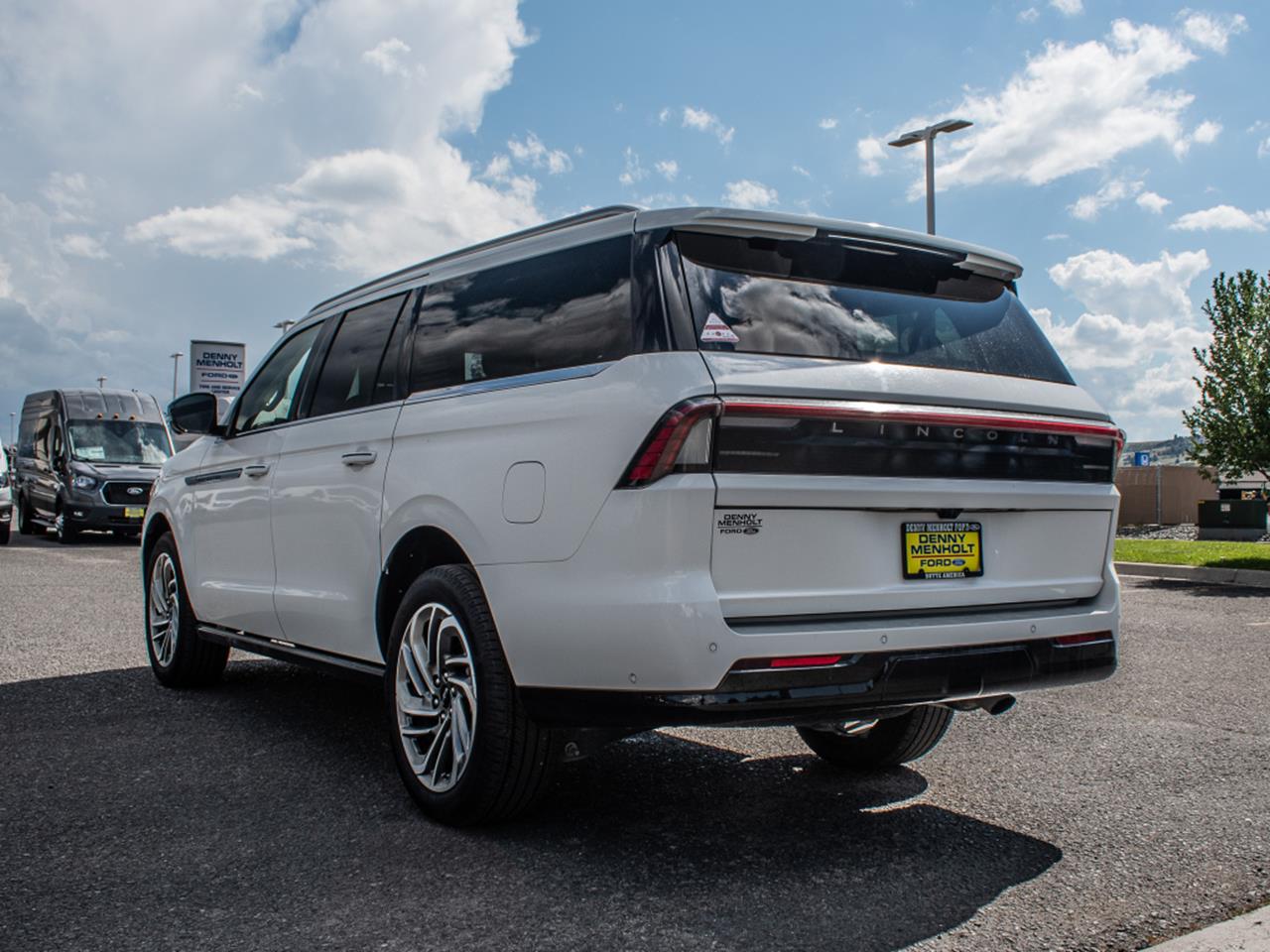2025 Lincoln Navigator L