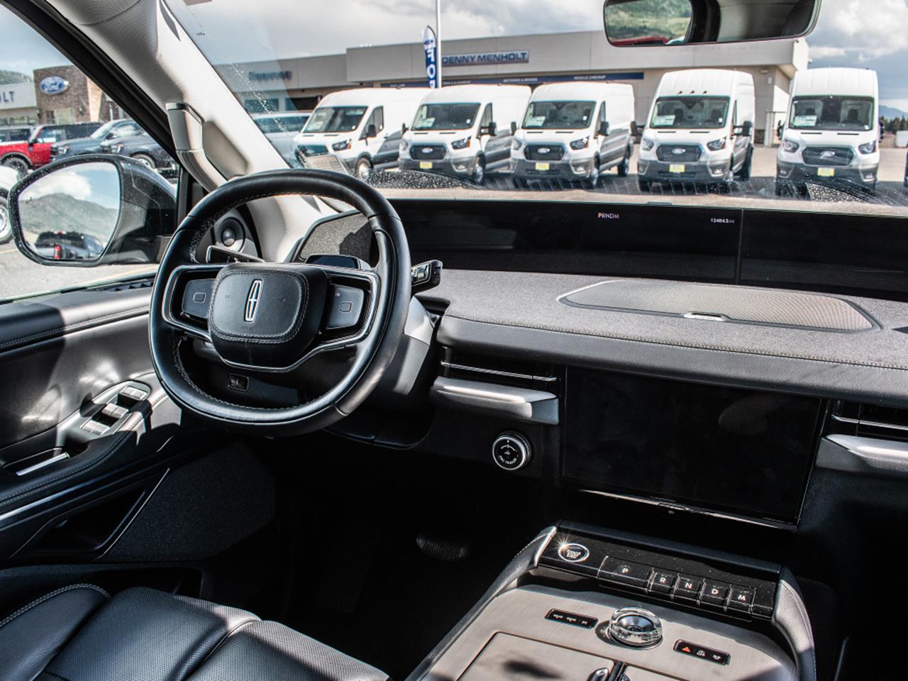 2025 Lincoln Navigator L