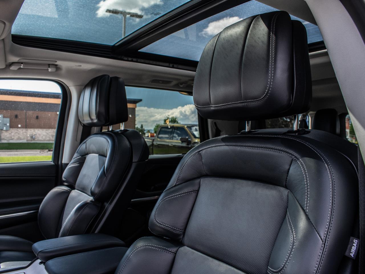 2025 Lincoln Navigator L