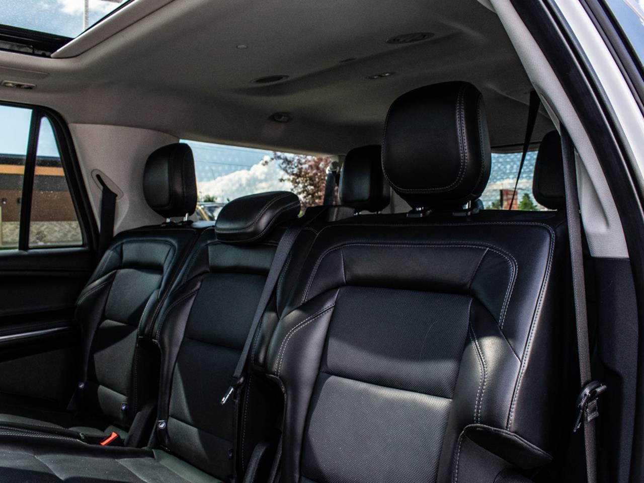 2025 Lincoln Navigator L