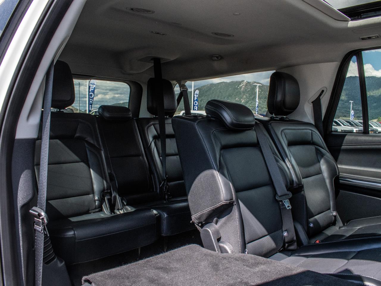 2025 Lincoln Navigator L