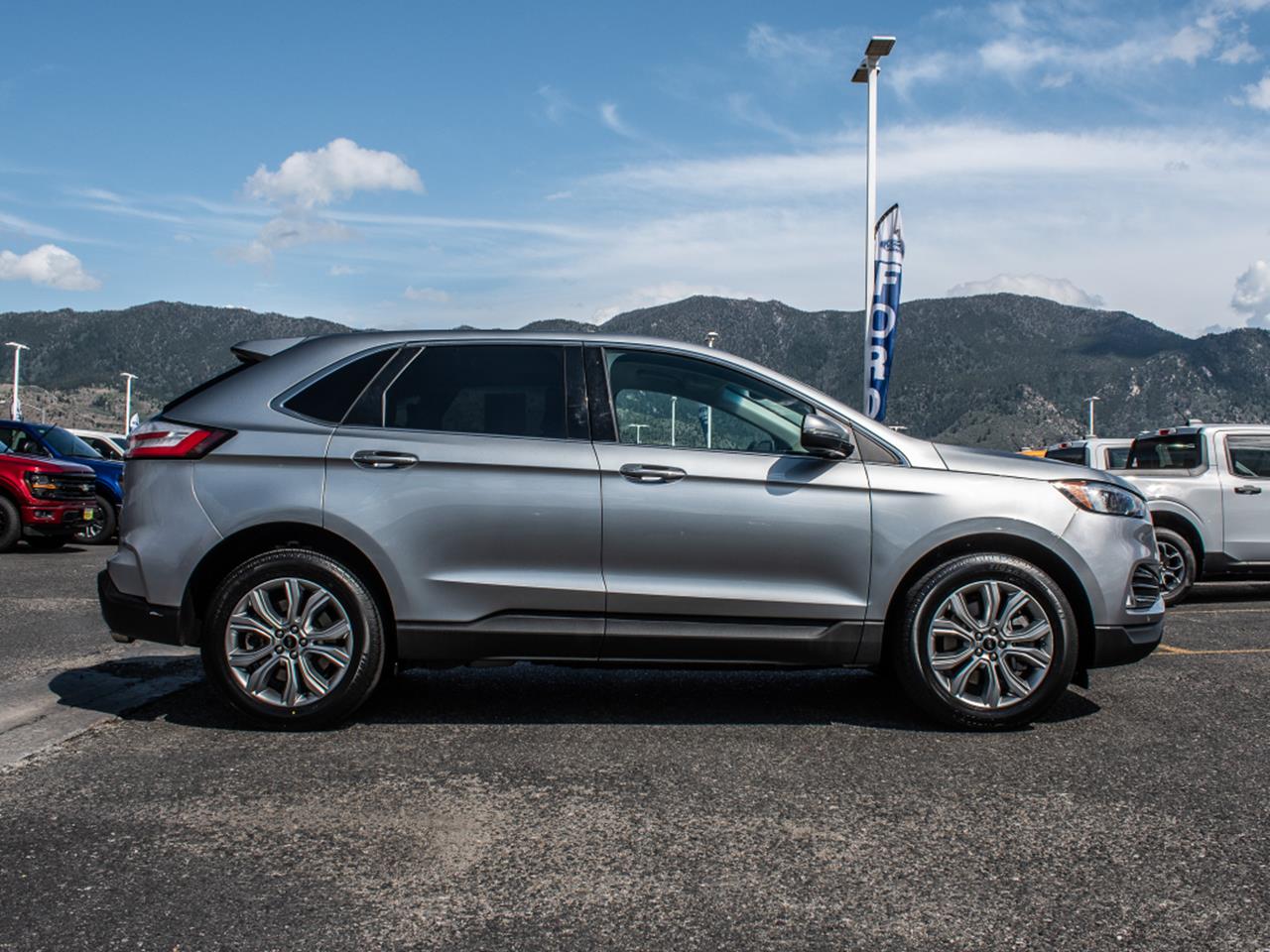 2024 Ford Edge