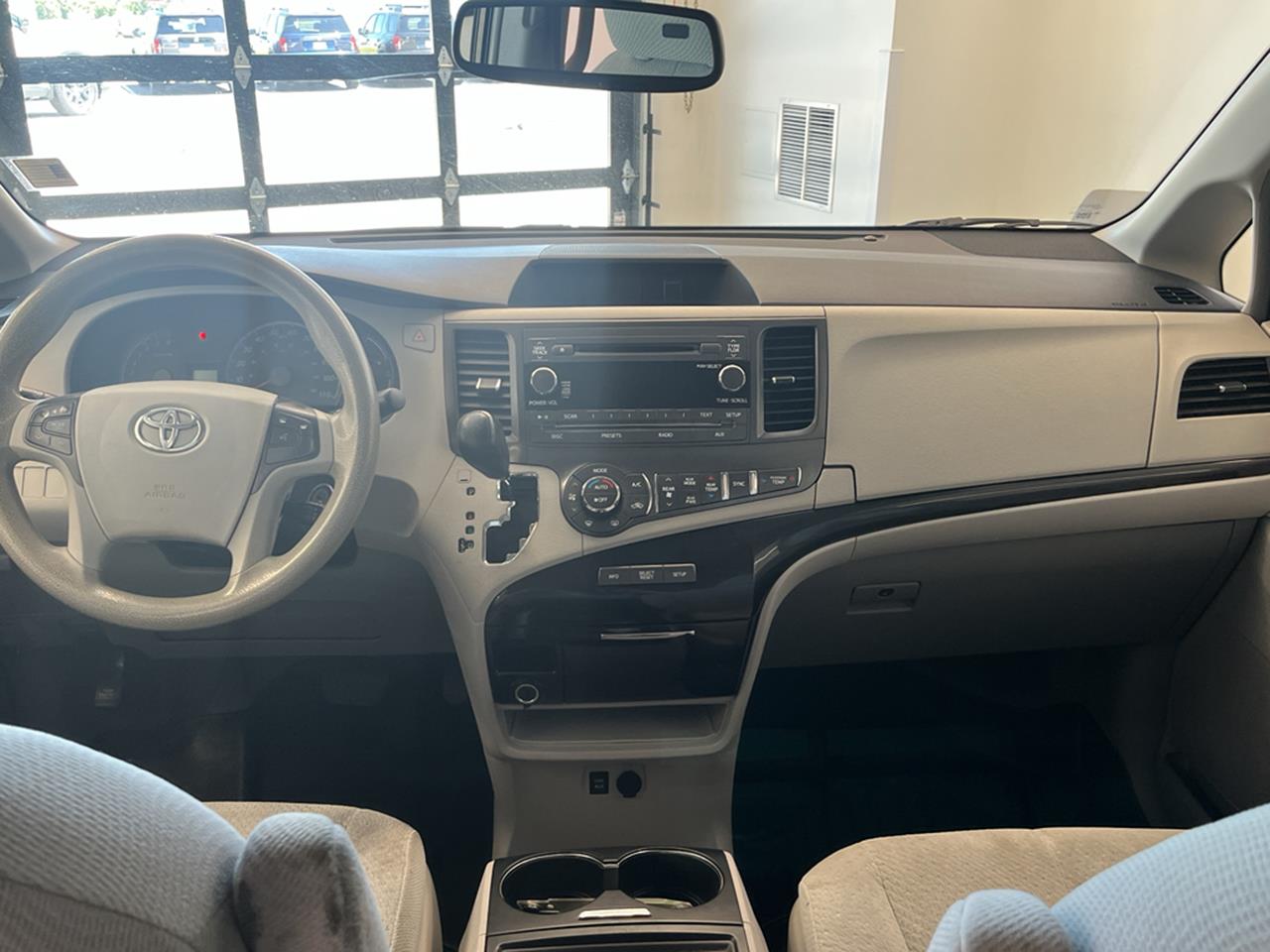 2014 Toyota Sienna