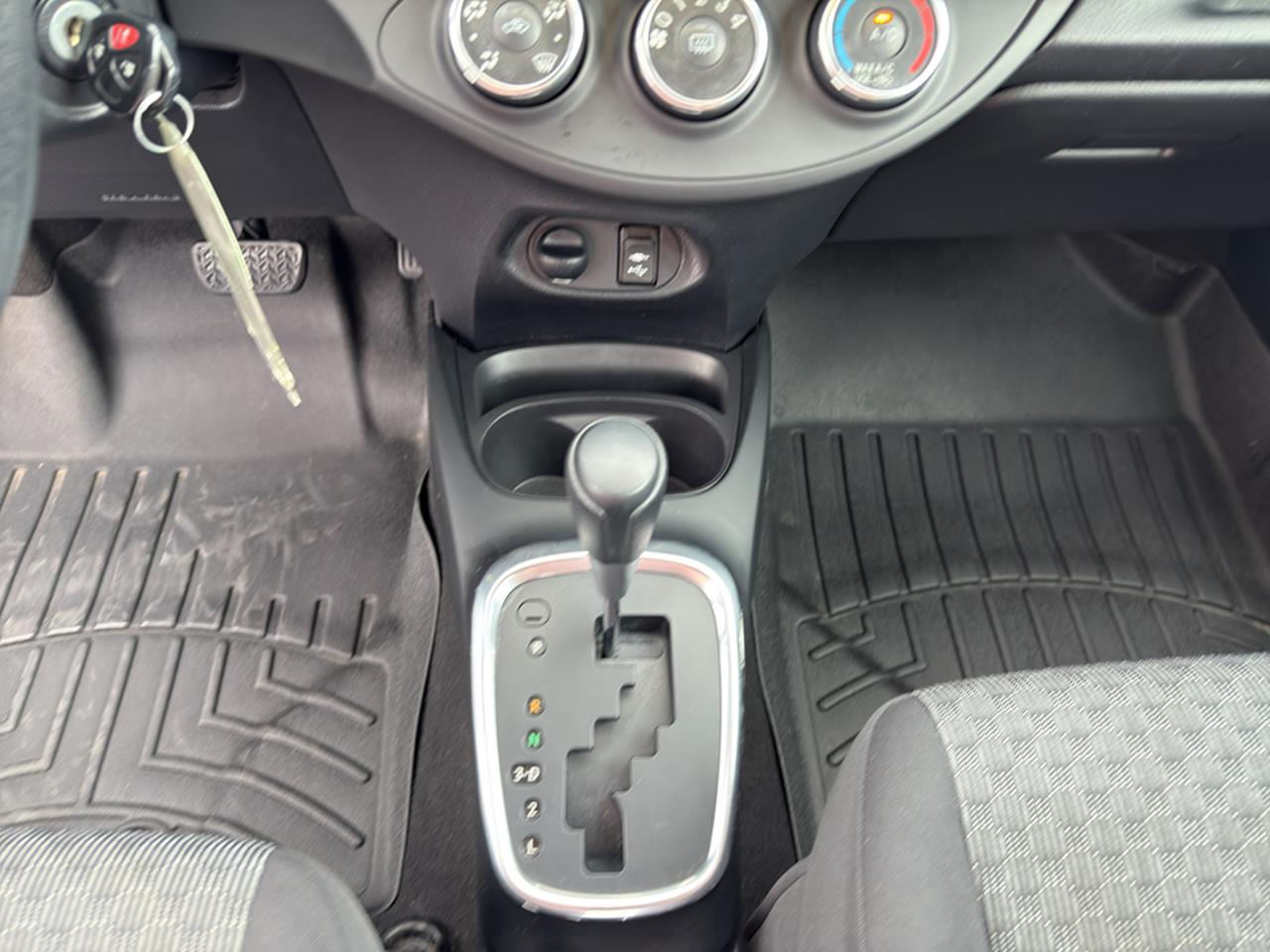 2015 Toyota Yaris