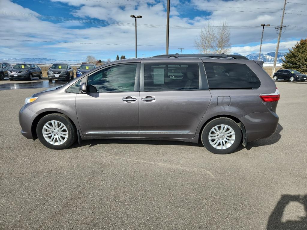 2015 Toyota Sienna
