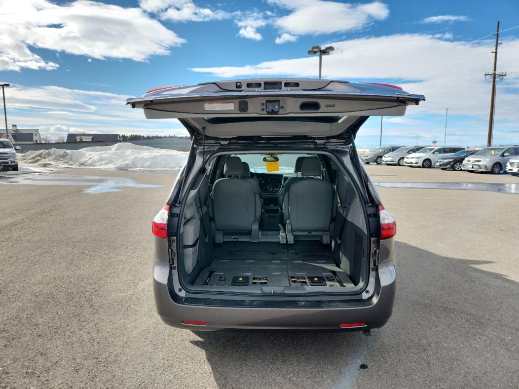2015 Toyota Sienna