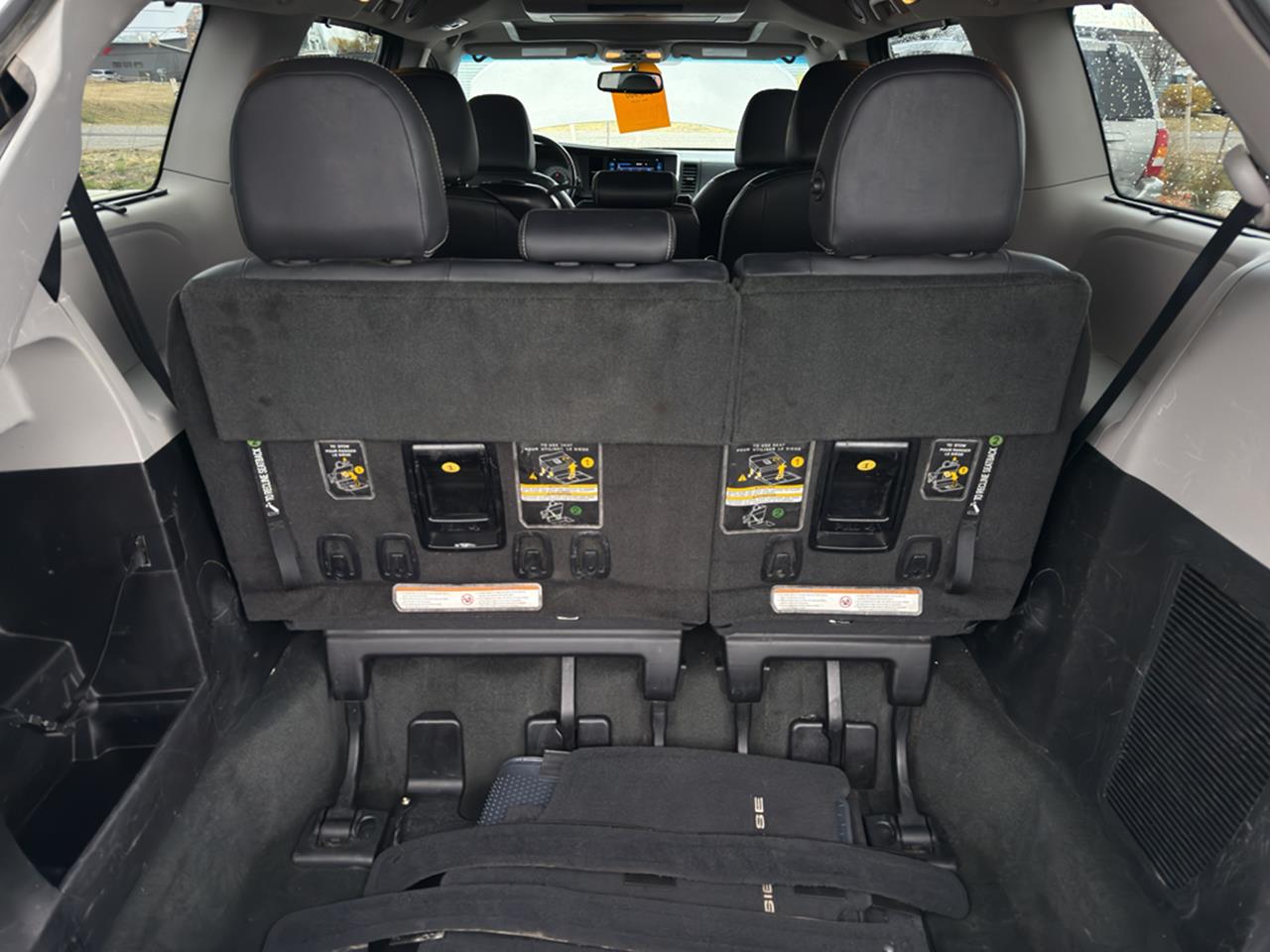 2016 Toyota Sienna