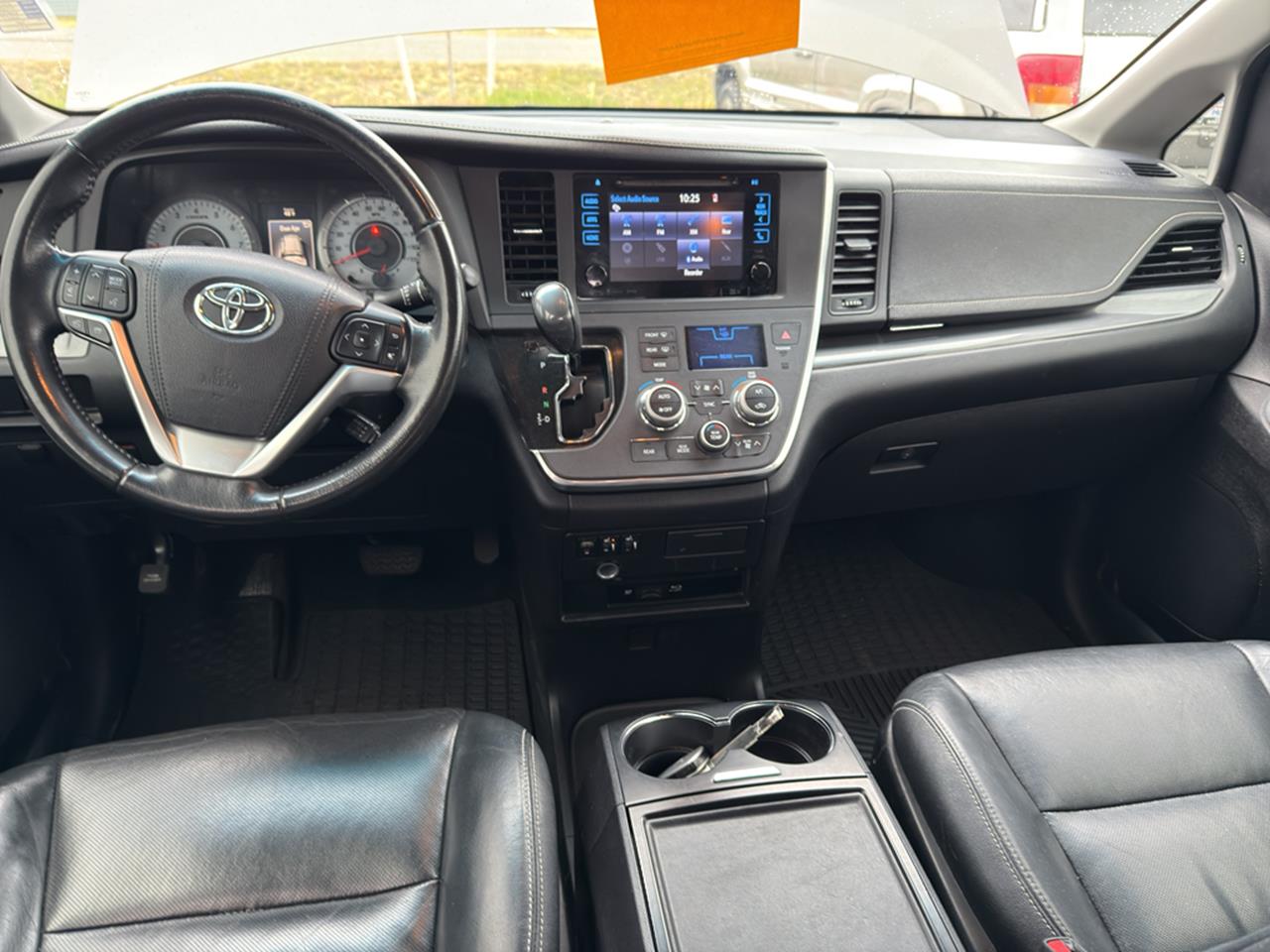 2016 Toyota Sienna