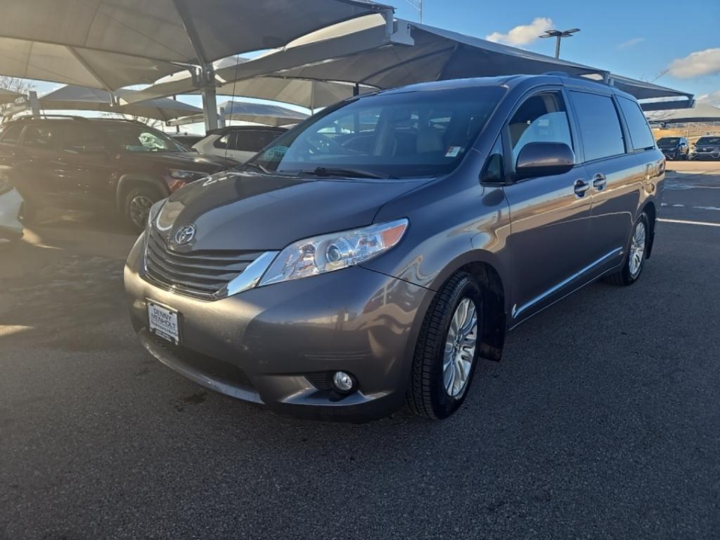 2014 Toyota Sienna