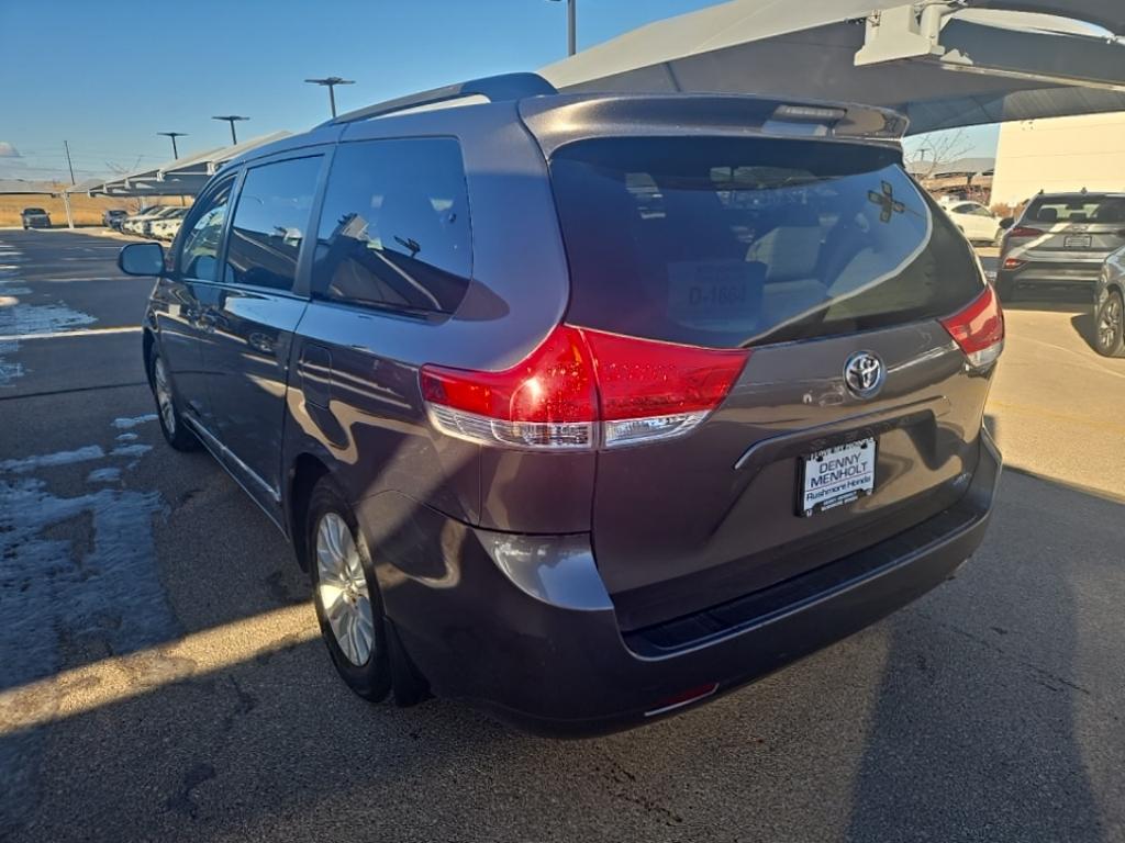 2014 Toyota Sienna