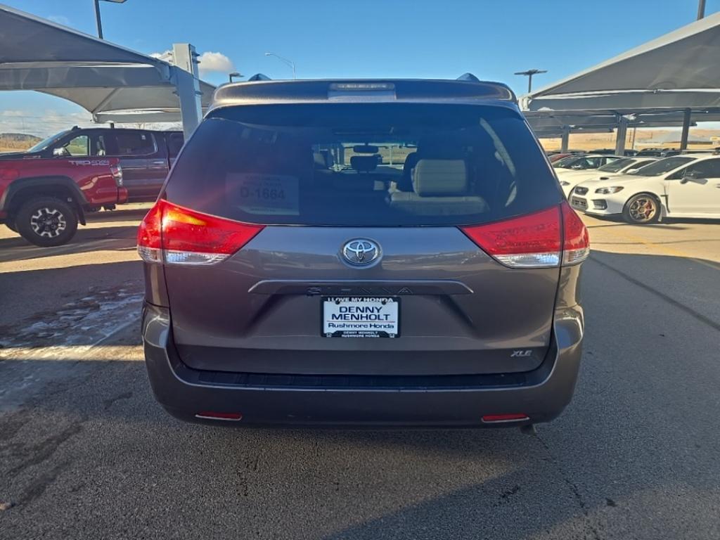 2014 Toyota Sienna