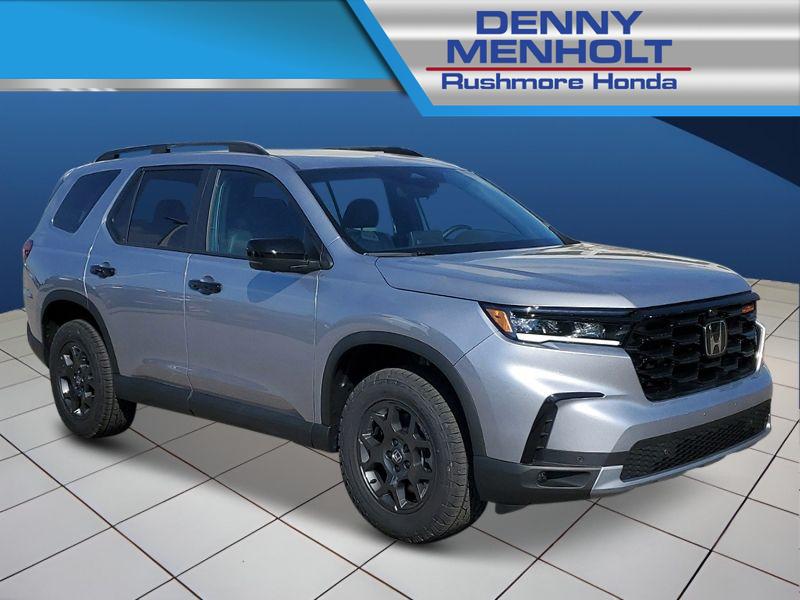New 2025 Honda Pilot TrailSport SUVs