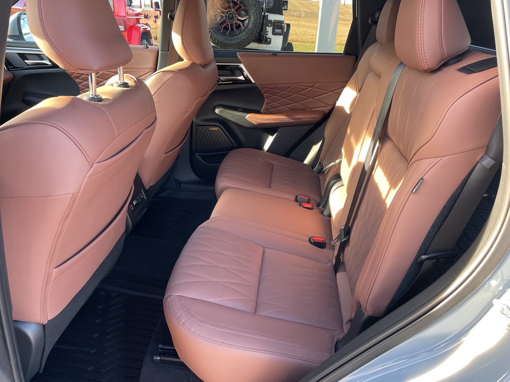 2025 Mitsubishi Outlander