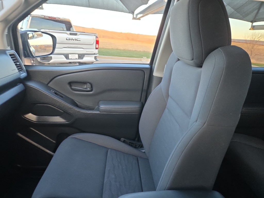 2022 Nissan Frontier