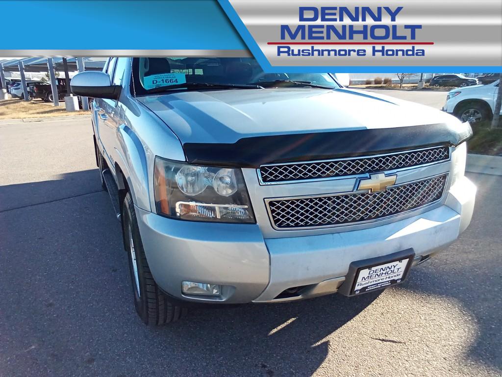 Used 2011 Chevrolet Avalanche LT Trucks