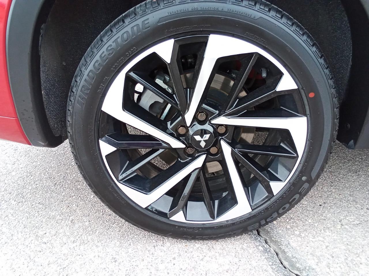 2024 Mitsubishi Outlander