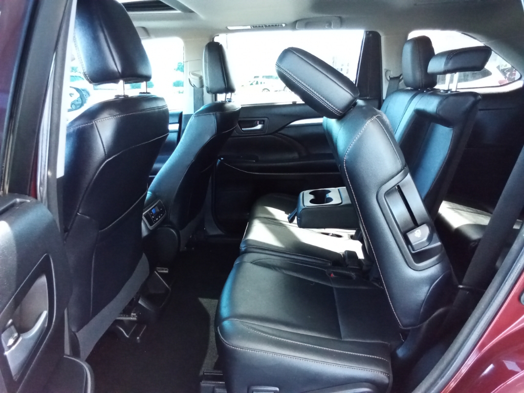 2017 Toyota Highlander