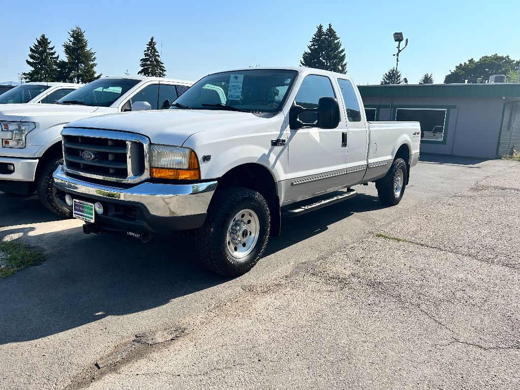 Used 1999 Ford F-250 XLT Truck