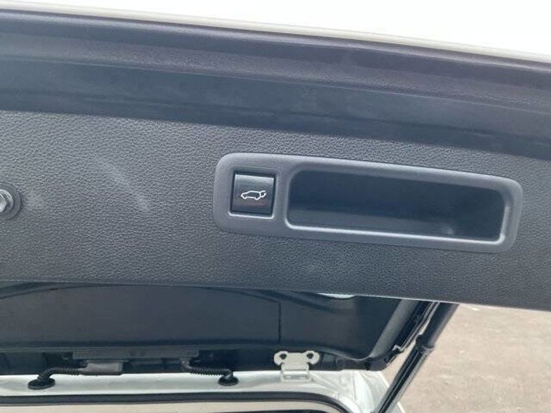 2022 Toyota Highlander Hybrid