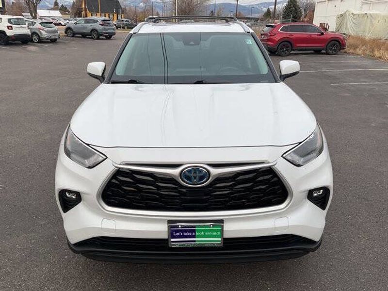 2022 Toyota Highlander Hybrid