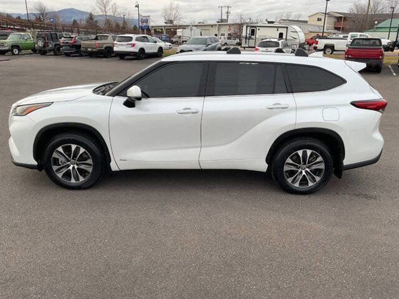 2022 Toyota Highlander Hybrid