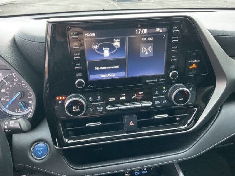 2022 Toyota Highlander Hybrid