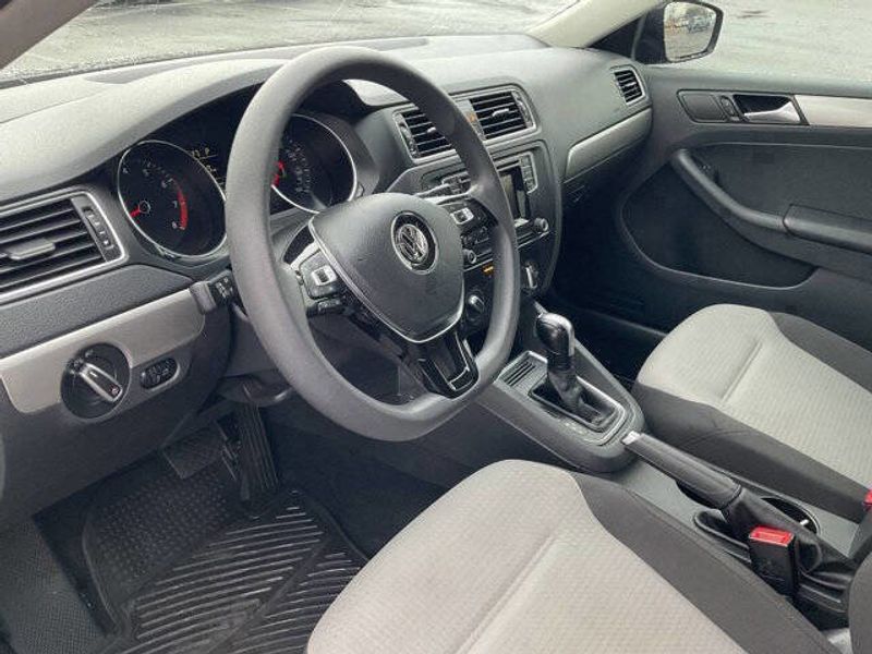 2018 Volkswagen Jetta