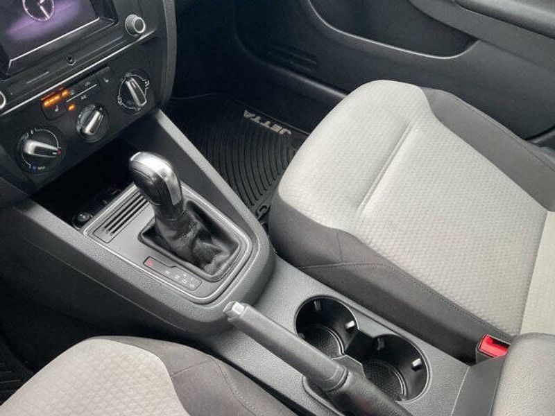 2018 Volkswagen Jetta