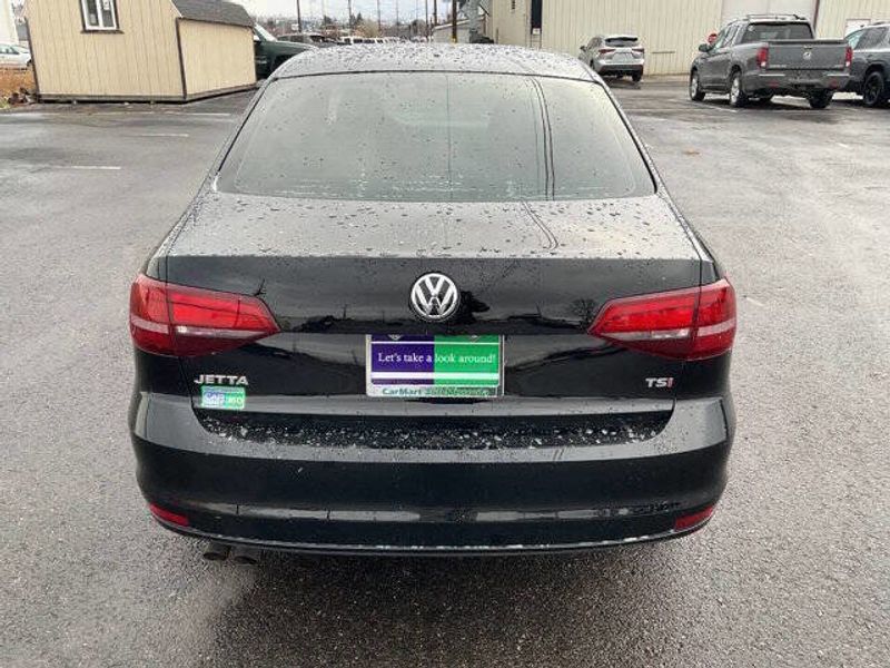 2018 Volkswagen Jetta