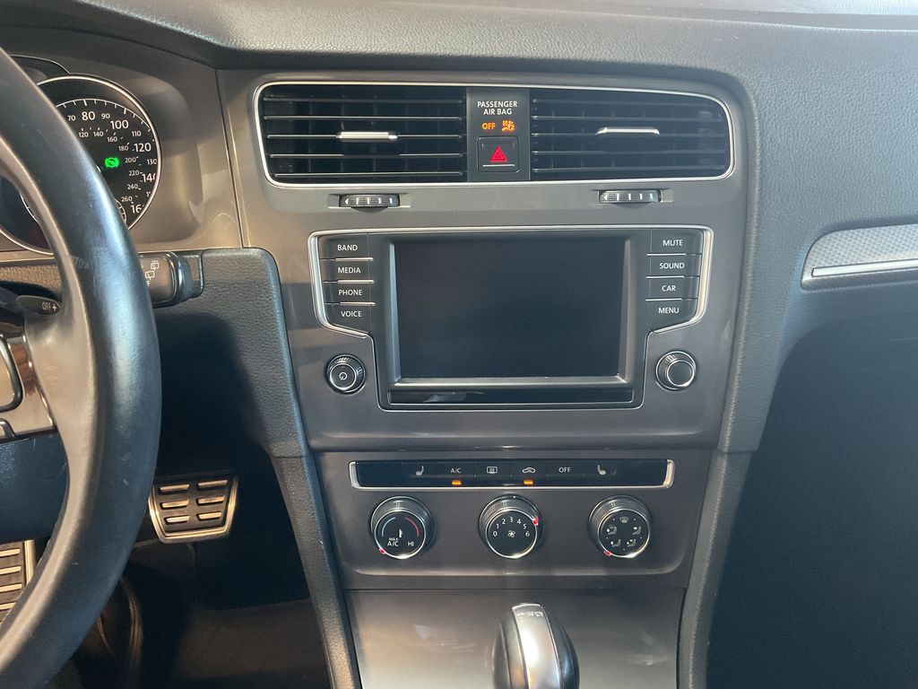 2017 Volkswagen Golf Alltrack