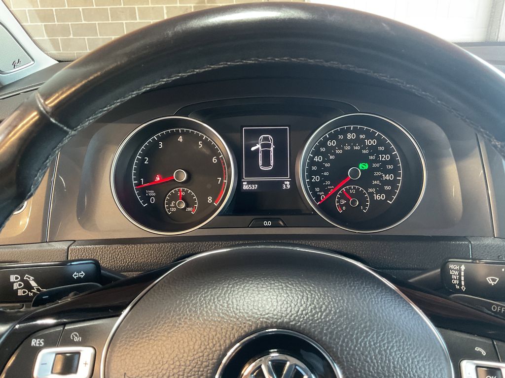 2017 Volkswagen Golf Alltrack