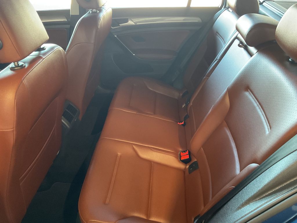 2017 Volkswagen Golf Alltrack