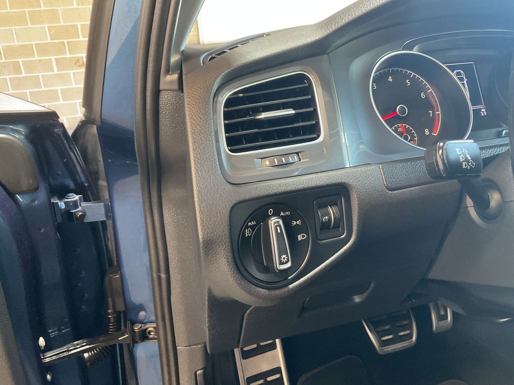 2017 Volkswagen Golf Alltrack