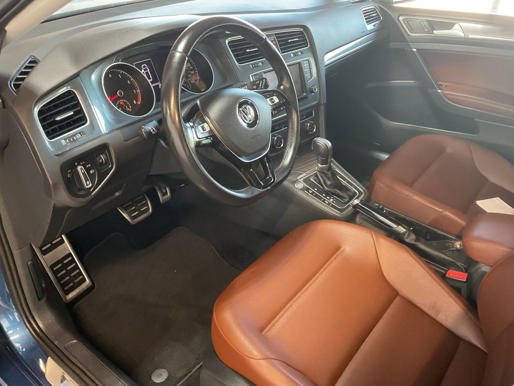 2017 Volkswagen Golf Alltrack