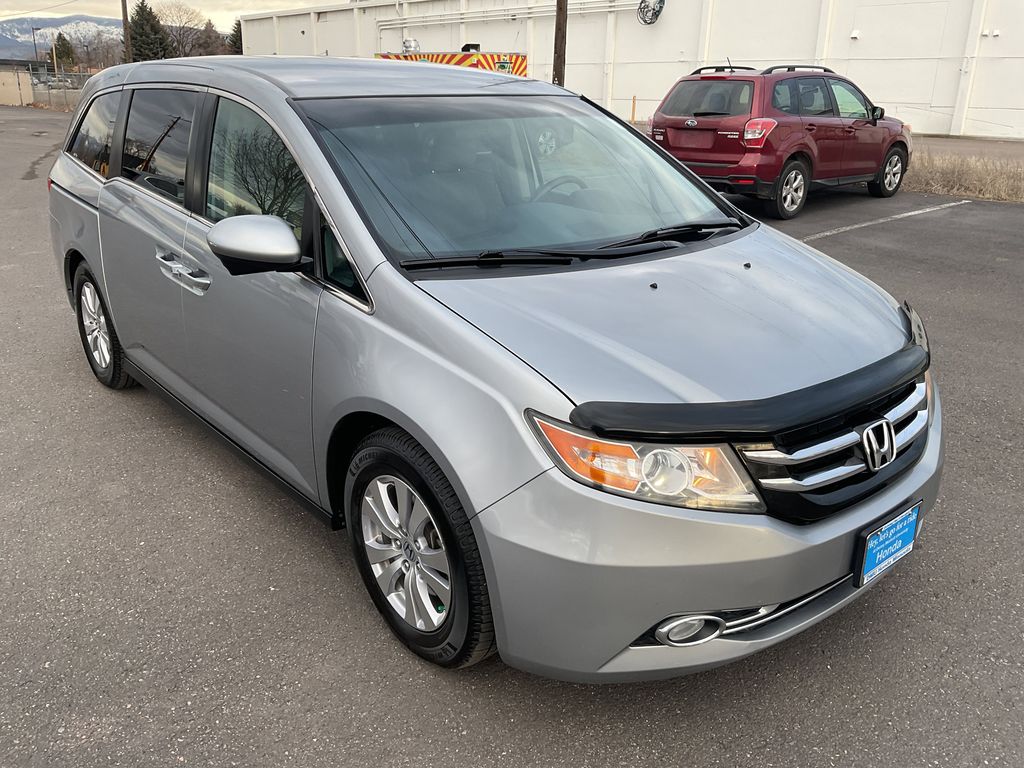 Used 2016 Honda Odyssey SE Vans
