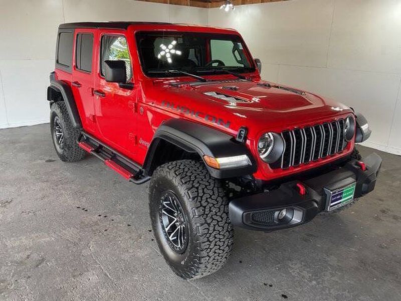 Used 2025 Jeep Wrangler Rubicon SUVs