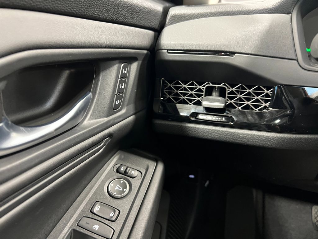 2025 Honda Accord Hybrid