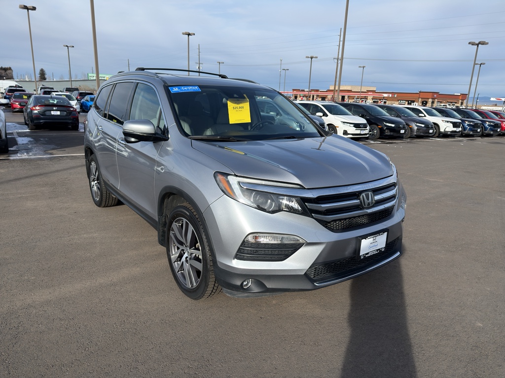 Used 2017 Honda Pilot Touring SUVs