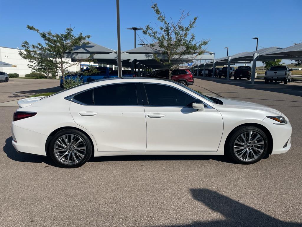 2021 Lexus ES 350