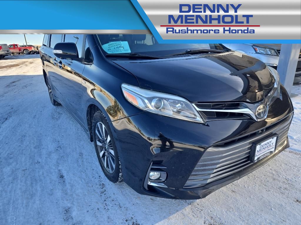 2018 Toyota Sienna