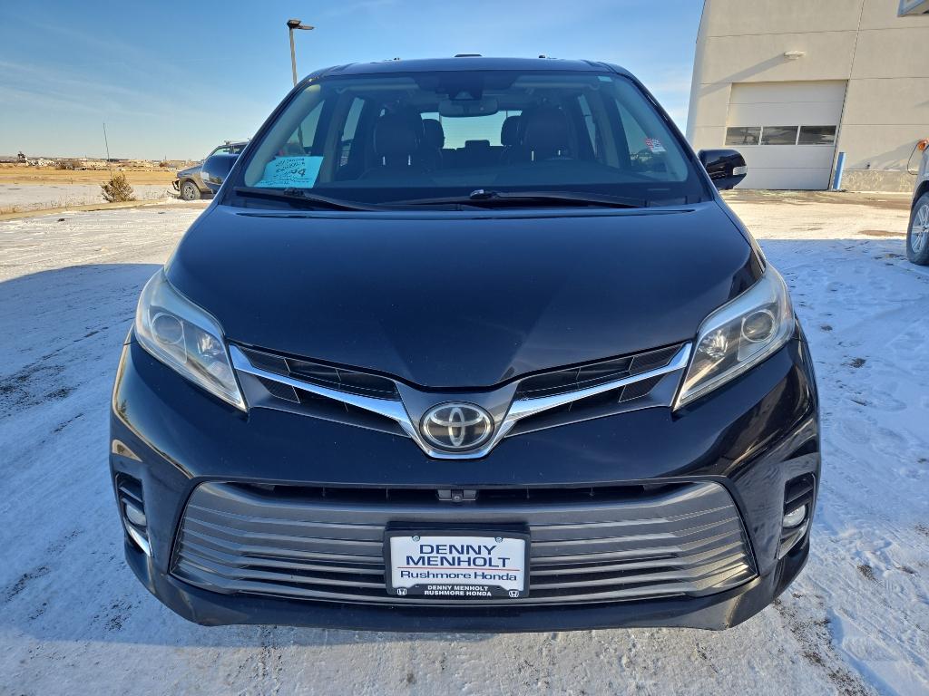 2018 Toyota Sienna