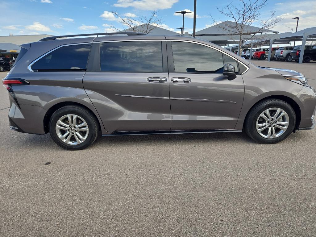 2022 Toyota Sienna