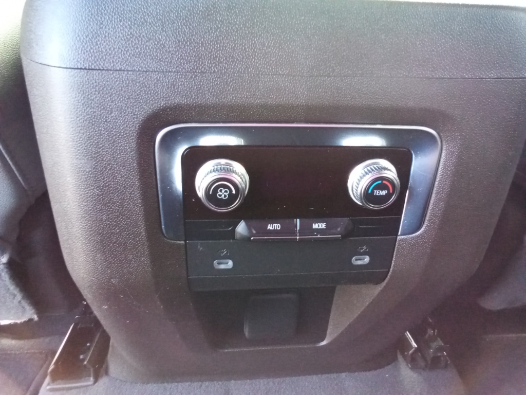 2023 GMC Yukon