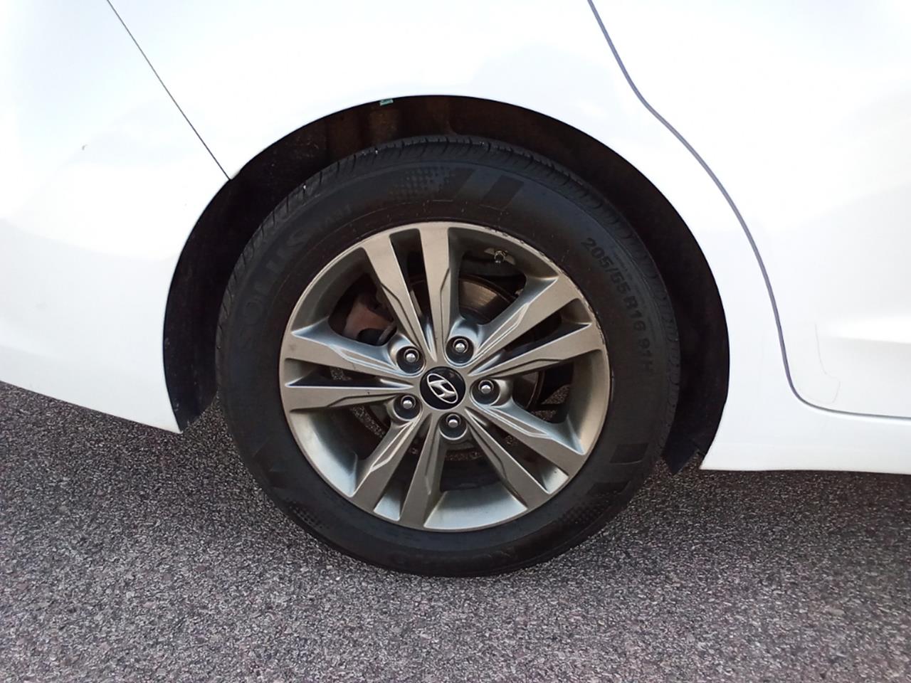 2018 Hyundai Elantra