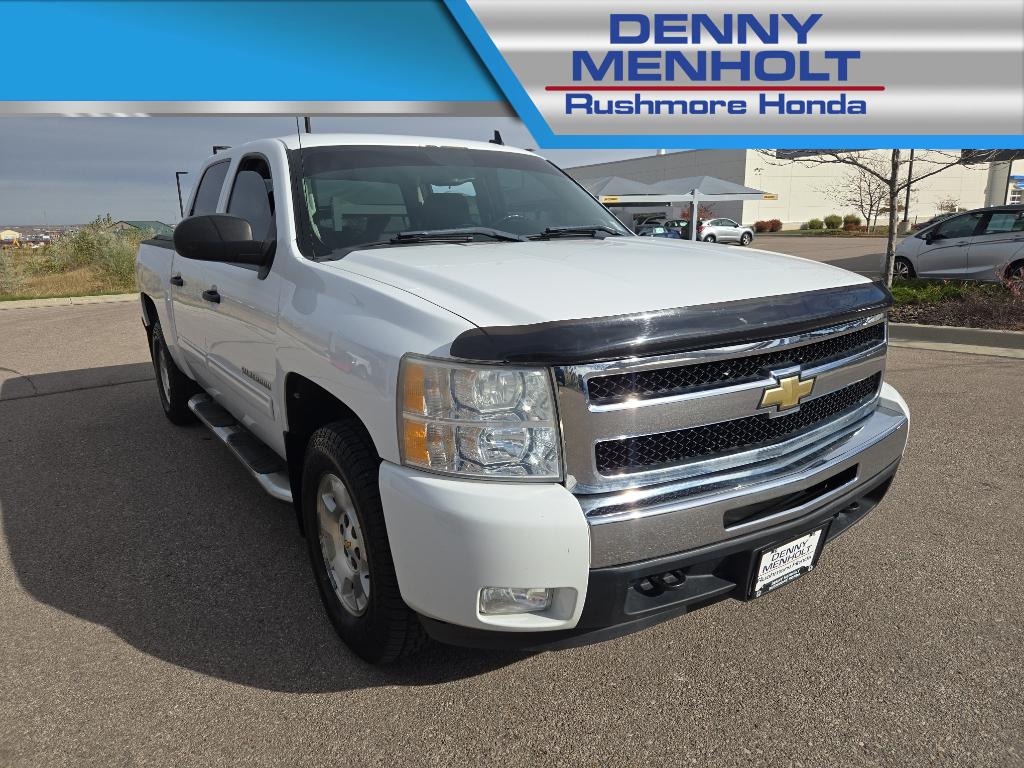 Used 2011 Chevrolet Silverado 1500 LT Trucks