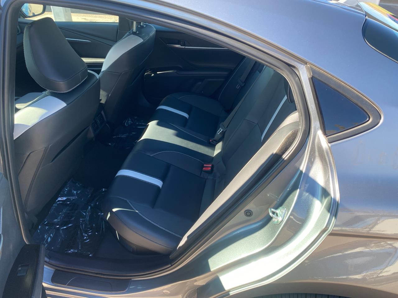 2025 Toyota Camry Hybrid