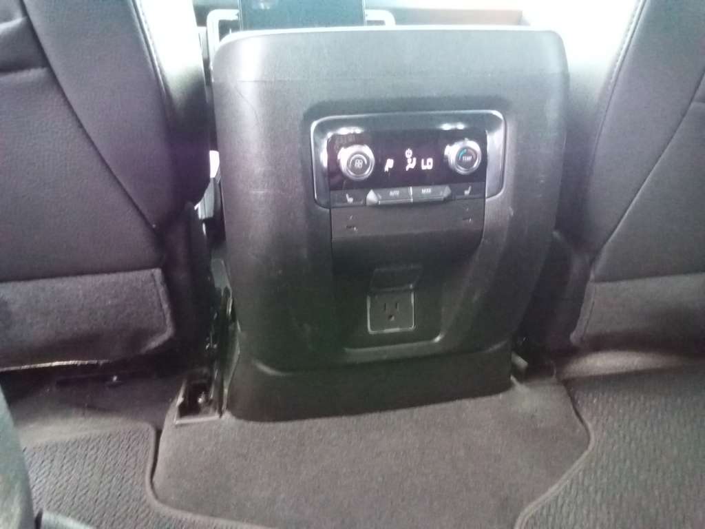 2025 GMC Yukon XL